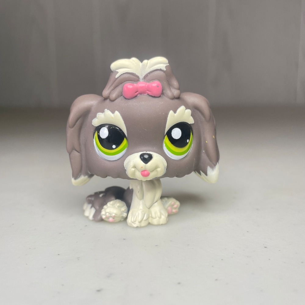 Hasbro Littlest Pet Shop LPS 1523 Lhasa Apso Dog Brown Green Eyes Pink Bow Toy